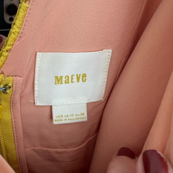 Maeve Monstera Leaf Guipure Lace Knee Length Sheath Dress - Picture 2 of 3